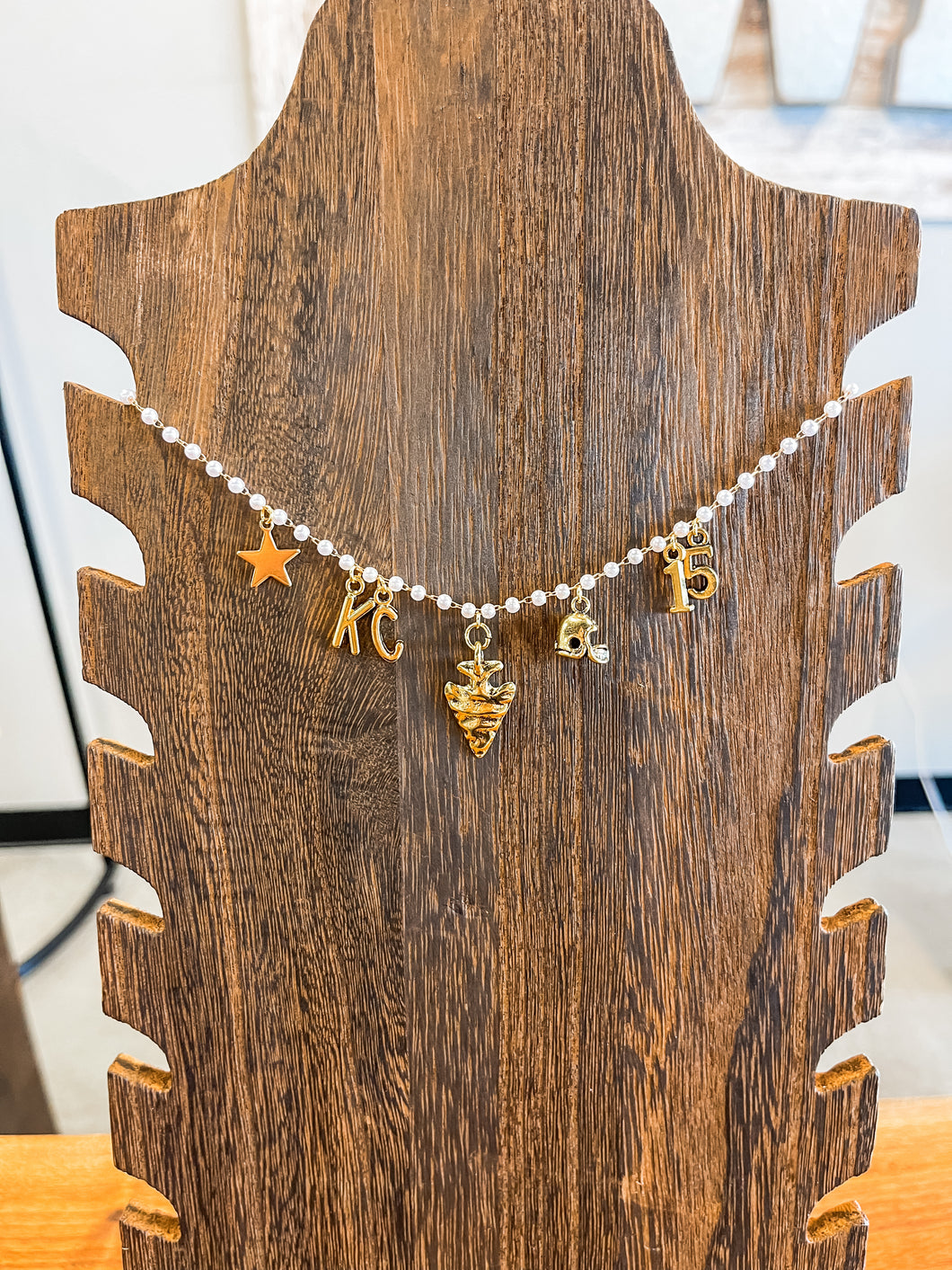 kc 15 necklace