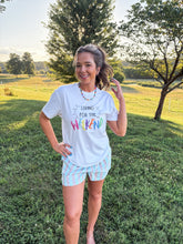 Load image into Gallery viewer, living for the weekend tee
