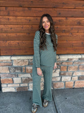 Load image into Gallery viewer, a whole mood stripe set

