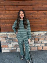 Load image into Gallery viewer, a whole mood stripe set
