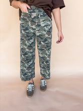 Load image into Gallery viewer, camo pants
