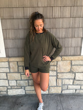 Load image into Gallery viewer, stripe set - olive
