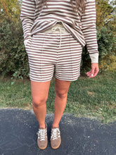 Load image into Gallery viewer, falling for you stripe set
