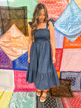 Load image into Gallery viewer, denim midi dress
