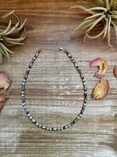 Load image into Gallery viewer, White Buffalo Torpedo choker Sterling Silver Pearls
