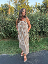 Load image into Gallery viewer, perfectly aligned dress
