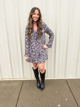 Load image into Gallery viewer, all eyes on you dress
