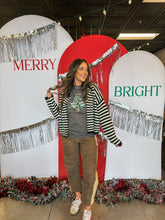 Load image into Gallery viewer, howdy holidays tee
