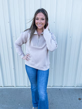 Load image into Gallery viewer, z supply sonata fleece sweatshirt
