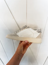 Load image into Gallery viewer, the juniper sneakers
