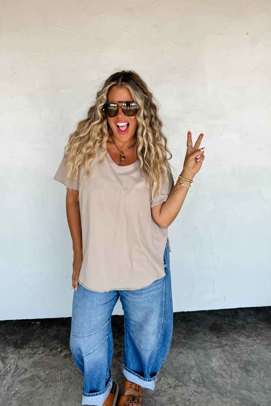 PREORDER- JOEY VNECK WASHED COTTON BOYFRIEND TEE mocha