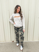Load image into Gallery viewer, homebody sweatshirt
