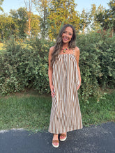 Load image into Gallery viewer, perfectly aligned dress
