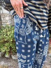 Load image into Gallery viewer, bandana pants - navy
