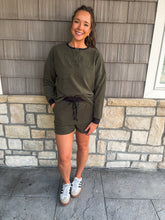 Load image into Gallery viewer, stripe set - olive
