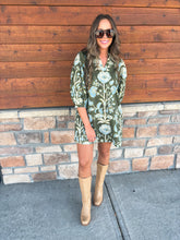 Load image into Gallery viewer, fall feels dress
