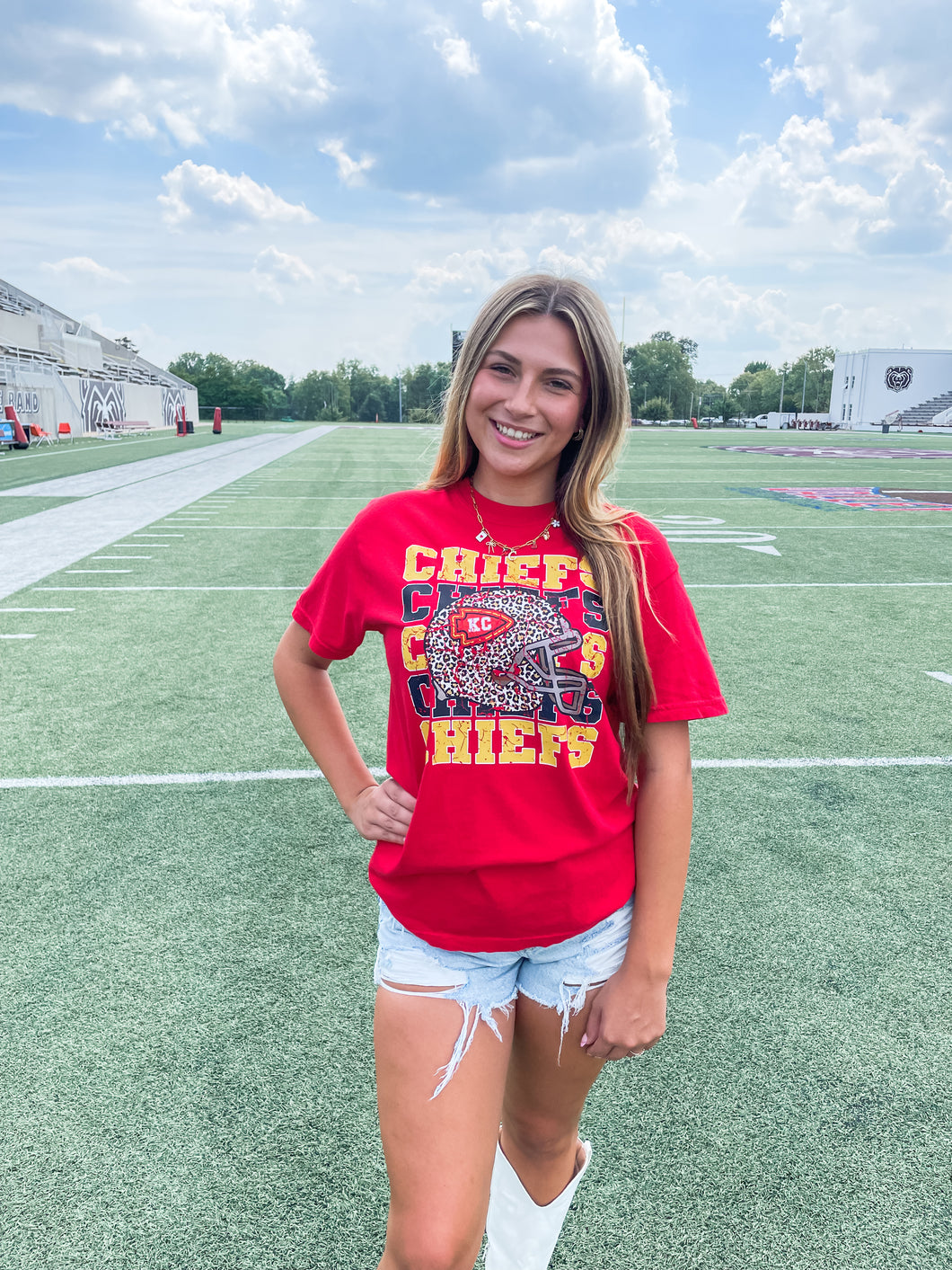 chiefs helmet tee