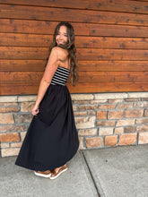Load image into Gallery viewer, bold basic dress

