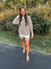 Load image into Gallery viewer, falling for you stripe set
