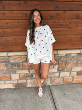 Load image into Gallery viewer, polka dot shorts red
