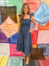Load image into Gallery viewer, denim midi dress

