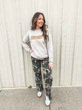 Load image into Gallery viewer, homebody sweatshirt
