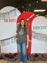 Load image into Gallery viewer, howdy holidays tee
