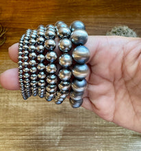 Load image into Gallery viewer, Sterling Silver Pearl Bracelet – Available in All Sizes

