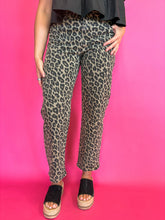 Load image into Gallery viewer, leopard jeans
