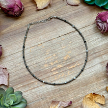 Load image into Gallery viewer, Magnesite Glass Seed Bead Choker
