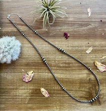 Load image into Gallery viewer, 28 inch Sterling Silver Pearls necklace graduated
